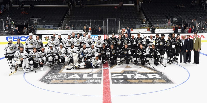 Luc Robitaille Hosts Inaugural LA Hockey Game for Charity